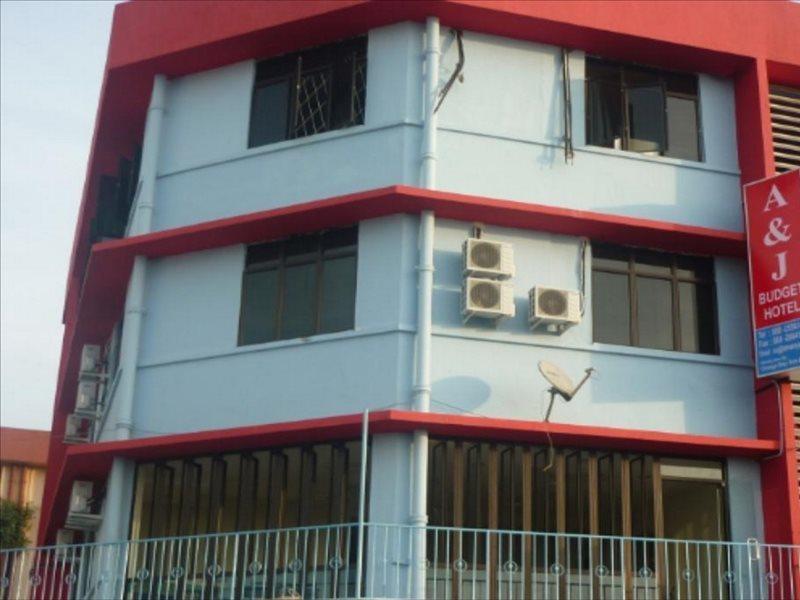 A&J Budget Hotel Kota Kinabalu Exteriör bild
