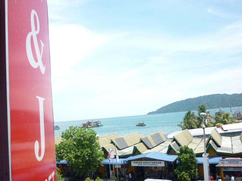 A&J Budget Hotel Kota Kinabalu Exteriör bild